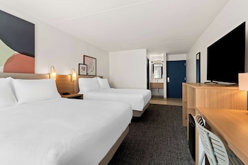 Room, 2 Queen Beds