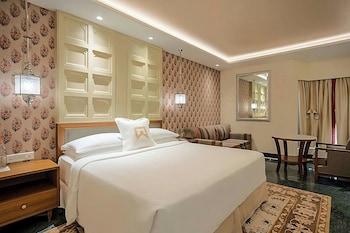 Room, 2 Twin Beds, Garden View