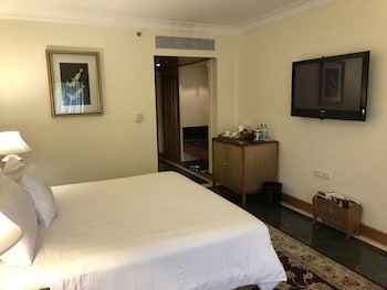 Room, 2 Twin Beds, Garden View