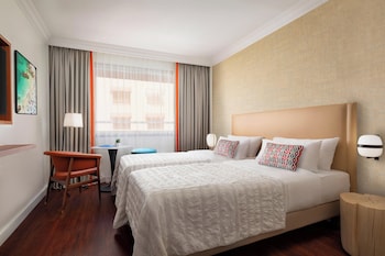 Classic Room, 2 Twin Beds, Courtyard View