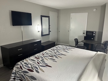 Superior Room, 1 King Bed, Smoking