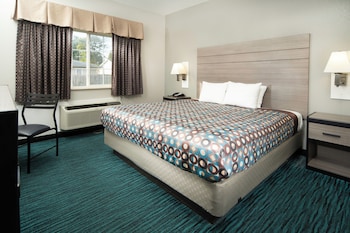 Standard Room, 1 King Bed