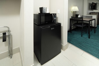 Suite, 1 King Bed with Sofa bed