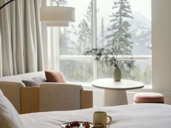 Room, 1 King Bed (Rimrock Vista)