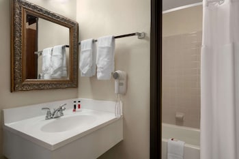 Standard Room, 2 Queen Beds