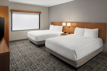 Hospitality Suite Two Queens
