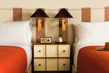 Standard Room, 2 Queen Beds, Oceanfront