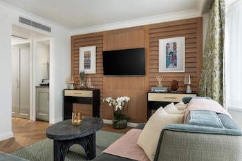Earlsfort Suite