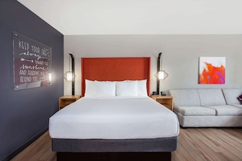 Executive Room, 1 King Bed, Non Smoking