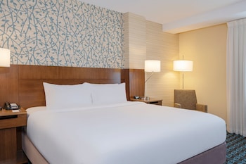Studio, 1 King Bed with Sofa bed, Balcony