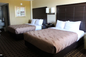 Standard Room, 2 Queen Beds, Non Smoking