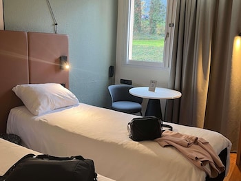 Standard Room, 2 Twin Beds