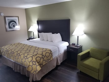 Deluxe Studio Suite, 1 King Bed, Non Smoking