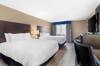 Suite, 2 Queen Beds, Non Smoking