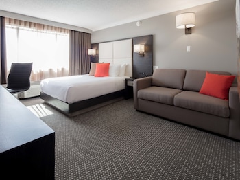 Standard Room, 1 Queen Bed with Sofa bed