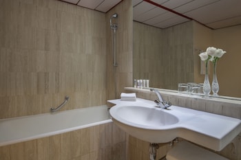 Premium Single Room