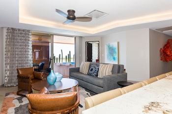 Suite, 2 Bedrooms, Balcony