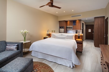 Studio, 1 King Bed with Sofa bed, Balcony, Ocean View (Balcony)