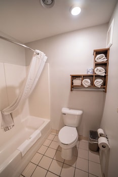 Standard Room, 2 Queen Beds, Non Smoking