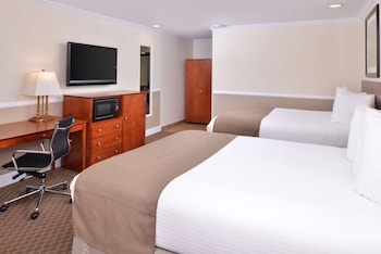 Standard Room, 2 Double Beds, Non Smoking, Balcony