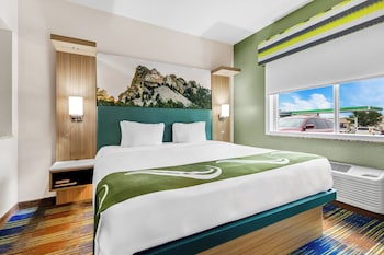 Standard Room, 1 King Bed, Non Smoking