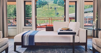 Suite (Paepcke)