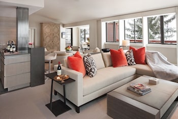 Suite (The Little Nell)