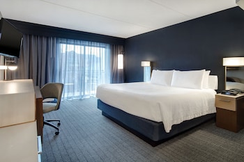 Deluxe Room, 1 King Bed