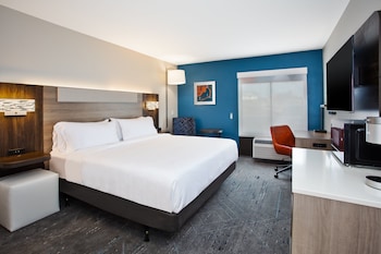 Standard Room, 1 King Bed