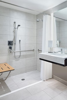Deluxe Room, 1 King Bed (Mobility Accessible, Roll-In Shower)