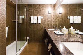 Signature Room, 2 Queen Beds