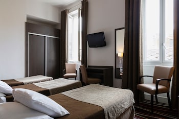 Triple Room, 1 queen bed and 1 single bed