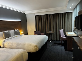 Superior Room, Multiple Beds, Non Smoking