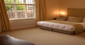Suite, 1 King Bed, Non Smoking