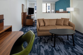 Suite, 1 King Bed with Sofa bed (High Floor)