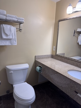 Business Room, 2 Double Beds, Non Smoking