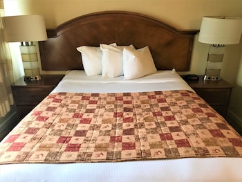 Room, 1 Queen Bed, Accessible, Non Smoking (Mobility Accessible)