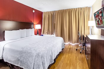 Deluxe Room, 1 King Bed (Smoke Free)