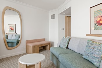 Gulf View One King Bed