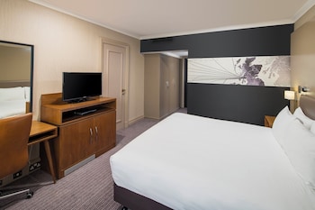 Standard Room, 1 King Bed (Super King)