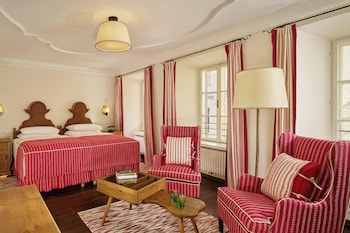Deluxe Room, 1 King Bed