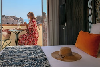 Deluxe Double Room, Balcony