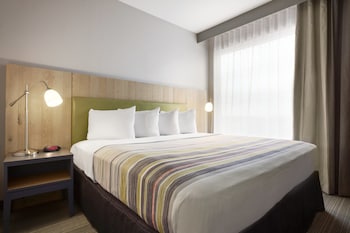 Room, 1 King Bed, Non Smoking