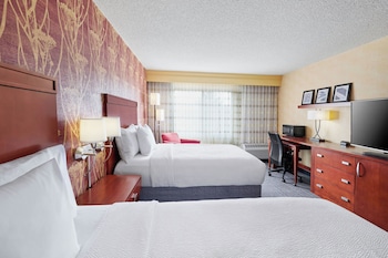 Room, 2 Double Beds (Mobility/Hearing Access, Transf Shwr)