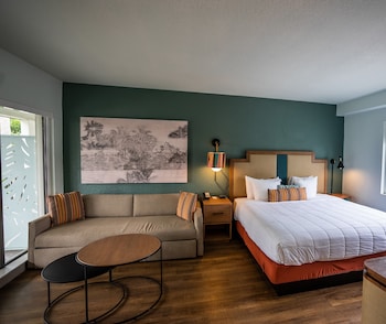 Junior Suite, 1 King Bed