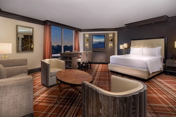 Tower Suite, 1 King Size Bed, Nonsmoking