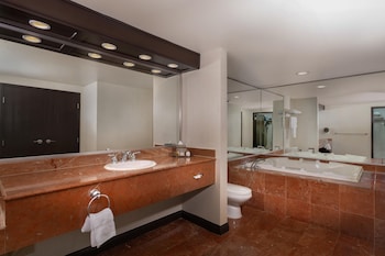 Tower Suite, 1 King Size Bed, Nonsmoking