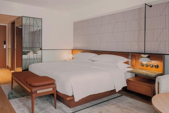Classic Room, 1 King Bed
