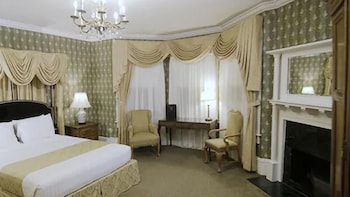 Standard Room, 1 Queen Bed, Accessible