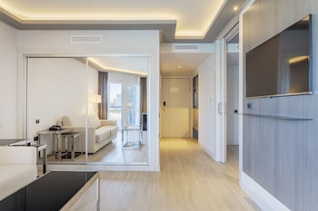 Executive Junior Suite (2+2)